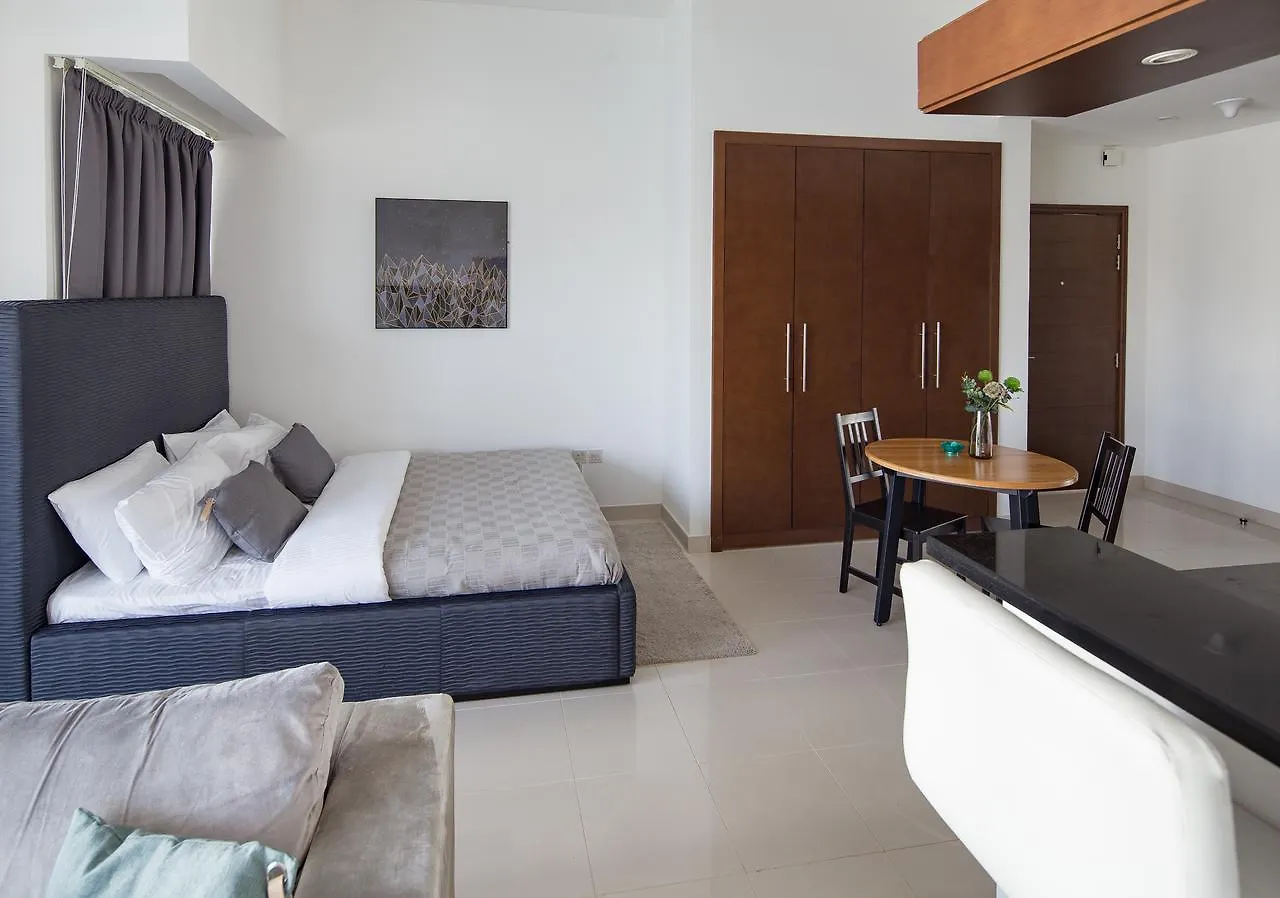 Frank Porter - West Wharf Apartment Dubai